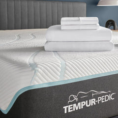 Cool, breathable, head-to-toe comfort. Made with natural TENCEL Lyocell fibers and cooling nylon technology, our knit Breeze° sheets are cool to the touch and perfect for hot sleepers, summer nights, warm climates, and anyone who wants to enjoy the benefi