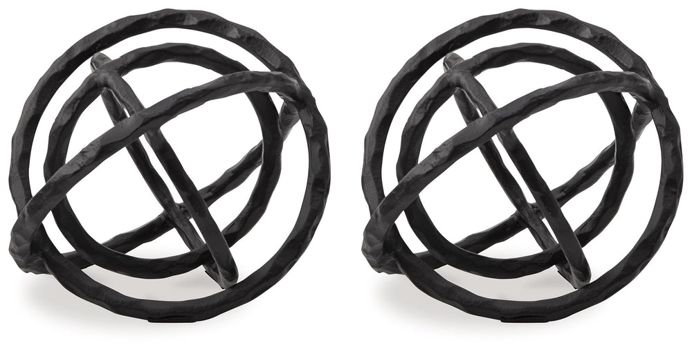 This sculpture brings contemporary art full circle. Interlocking metal rings in a black finish add an art gallery touch for a console table, bookshelf or mantel.<br/><br/><b>Product Features</b><ul><li>Made of cast aluminum</li><li>Black finish</li></ul><