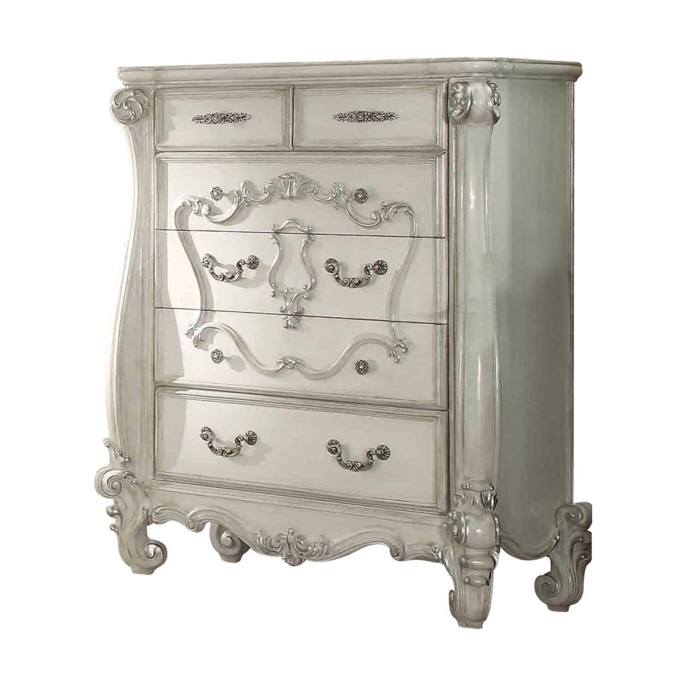 The Versailles chest is the perfect accent to create the style of royalty your bedroom has been needing. This chest crafted in wood with bone white finish was inspired by old European design with brown copper metal hardware and intricate wood carvings on 