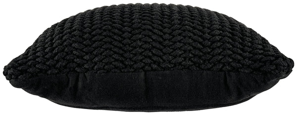  adding a stylish touch to a reading nook or lounge area.<br/><br/><b>Product Features</b><ul><li>Made of cotton</li><