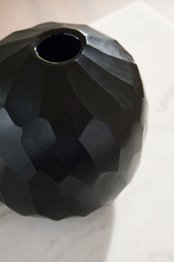 Ryanford - Black - Vase - 6.9"