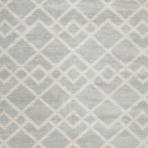 Unawick - Gray / Ivory - Large Rug
