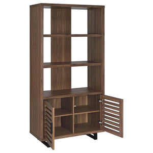  with a center slat that creates dimension and offers structu