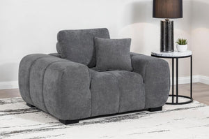  rounded arms and plush