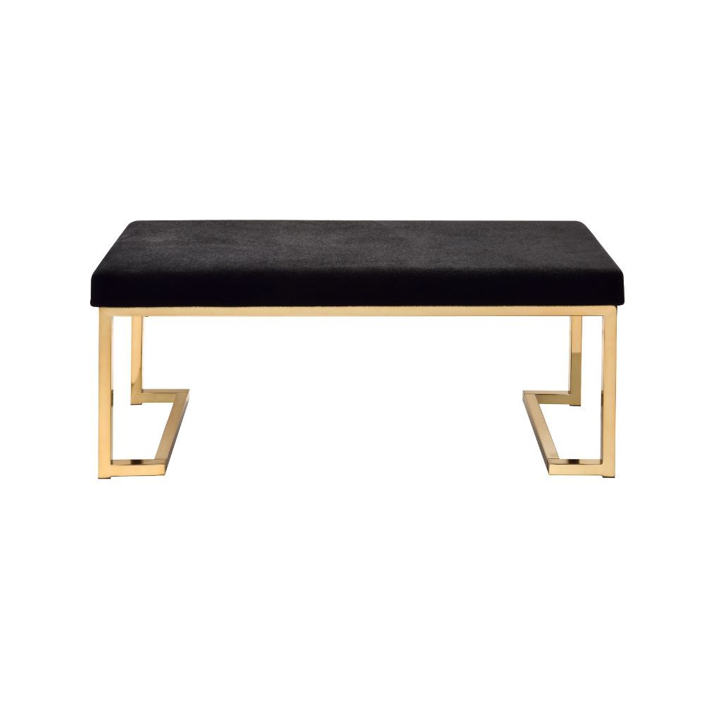 The Boice collection features a trending combination of sleek and modern style, with black padded seat and champagne finish metal base. The modern lines of the base with its open return base and simple form top, make for an modern feel and show off key el