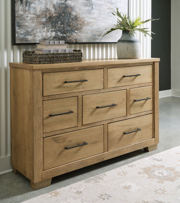  bringing a rustic vibe to urban contemporary design. Natural details on the wood