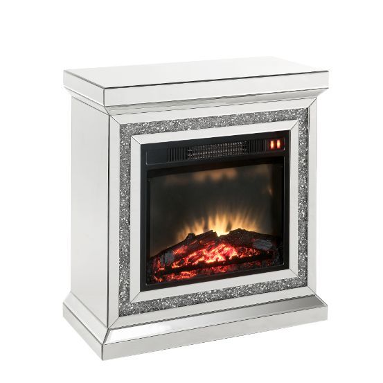  this brilliant rectangular accent piece showcases a distinctive style for an intriguing look. The unique piece has beautiful mirrored finish a