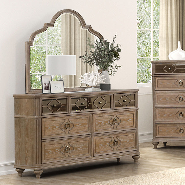 Lyris Dresser