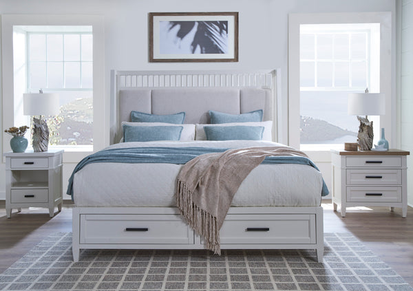 Americana Modern Bedroom Queen Shelter Bed