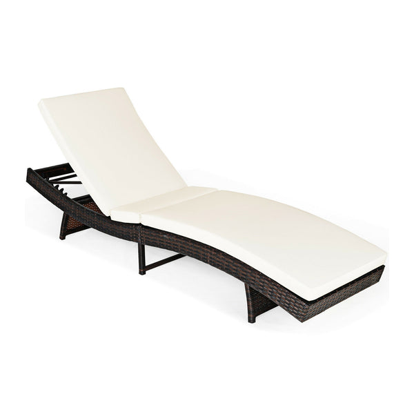 Equipped with thick cushion---D17 sponge filling and non-woven fabric cover <br>Use hoop and loop fastener to attach the cushion to the chair <br>The cushion cover is detachable and washable. <br>The backrest has 5 adjusting levels  height options from 16