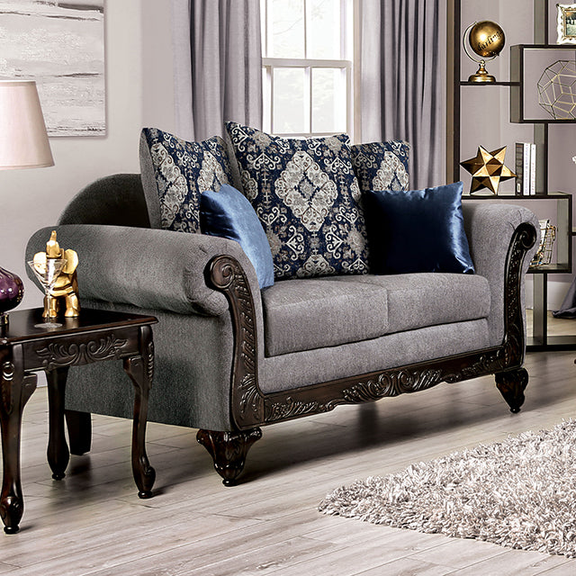 Gustavo Loveseat