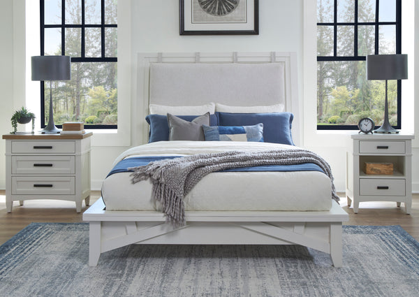 Americana Modern Bedroom Queen Platform Bed